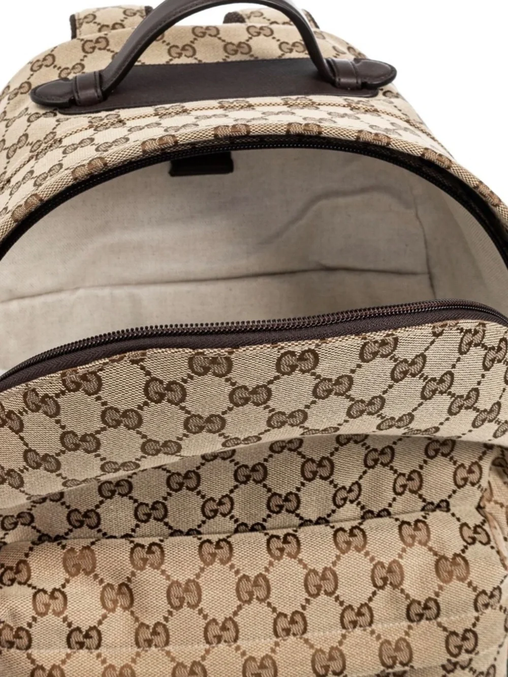 Gucci GG Medium fabric back pack